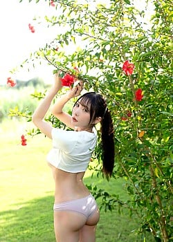 Akane Sasaki image 3 of 4