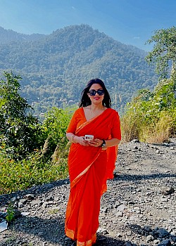 Akanksha Tiwari image 3 of 4