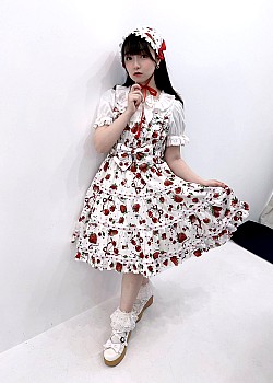 Akina Homoto image 4 of 4