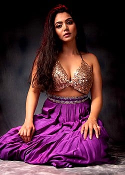 Akshata Sonawane image 1 of 3