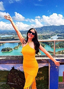 Alanis Quinones image 2 of 3