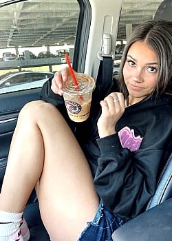 Alanna Rovenstine image 2 of 2