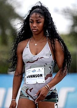 Alaysha Johnson image 1 of 2