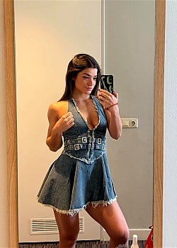 Alba Gomez Pastrana image 4 of 4