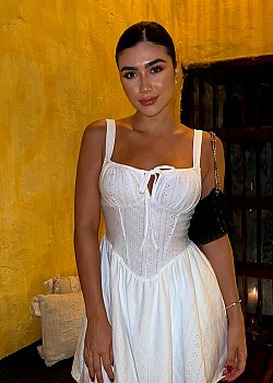 Alejandra Caro image 3 of 3