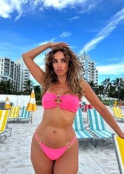 Alejandra Fosalba image 2 of 2