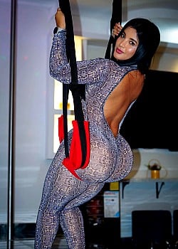 Alejandra Quiroz image 3 of 4