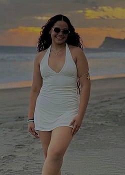 Alejandra Robleto image 3 of 4