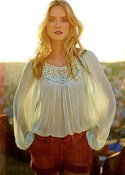 Alek Alexeyeva image 3 of 4