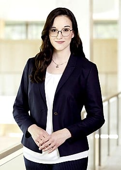Alena Fink-Trauschel image 2 of 4
