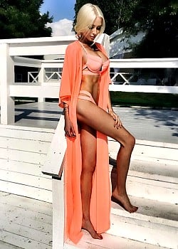 Alena Shishkova image 3 of 4