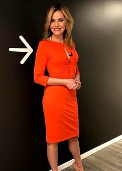 Alessandra Viero image 2 of 2