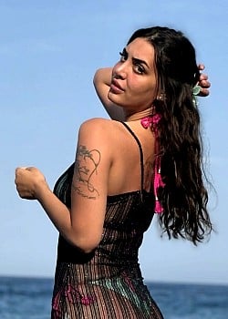 Alessia Farinella image 2 of 4