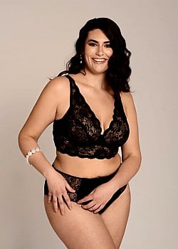 Alessia Ferraro image 1 of 4