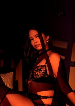 Alexa Armecin image 1 of 1