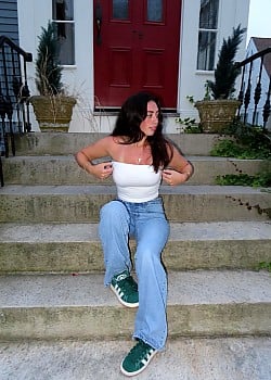 Alexa Brianne image 4 of 4