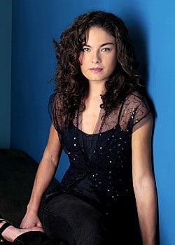 Alexa Davalos image 2 of 2
