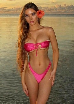 Alexa Deme image 1 of 2