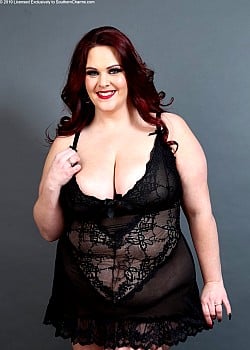 Alexa Grey image 4 of 4