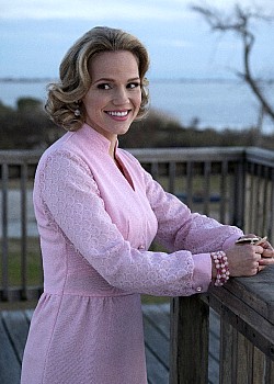 Alexa Havins image 3 of 4