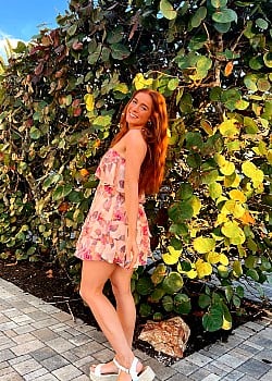 Alexa Hendricks image 2 of 2