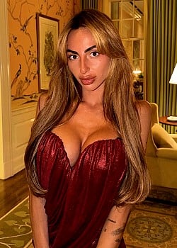 Alexa Stararno image 3 of 4