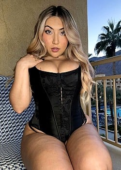 Alexandra Arreola image 3 of 4