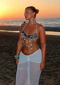 Alexandra Mardar image 2 of 3