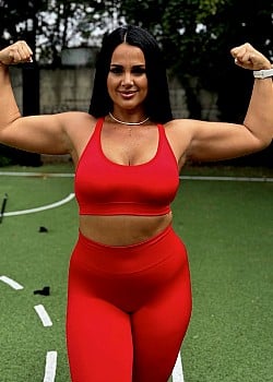 Alexandra Niculae image 1 of 4