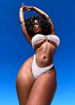Alexandra Nx image 2 of 4