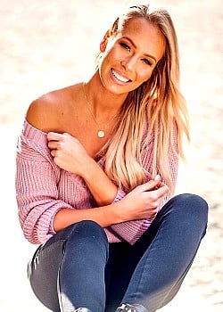 Alexandra Schulte Im Hoff image 4 of 4