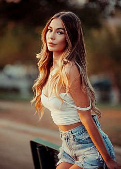 Alexandria Frakes image 3 of 3