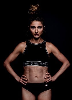 Alexi Pappas image 1 of 1