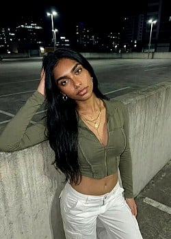 Alexia Samuel image 2 of 2