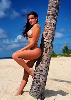 Alexia Sterescu image 2 of 4