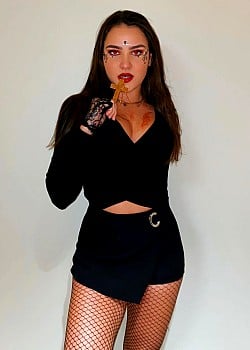 Alexia Sterescu image 4 of 4