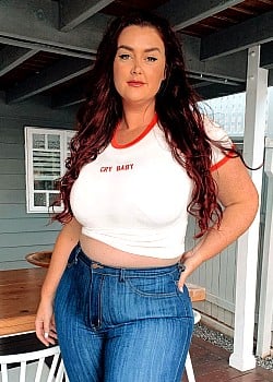 Alexis Fenton image 2 of 4
