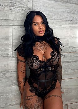 Alexis Hogan image 4 of 4
