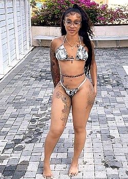 Alexis Soriya image 1 of 1