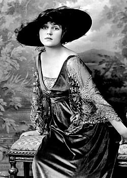 Alice Brady image 1 of 1
