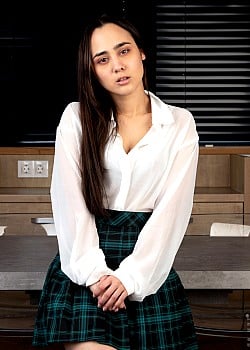 Alice Hernandez image 2 of 4