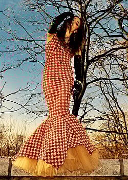 Alice Kremelberg image 2 of 4
