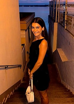 Alice Martineau image 2 of 4