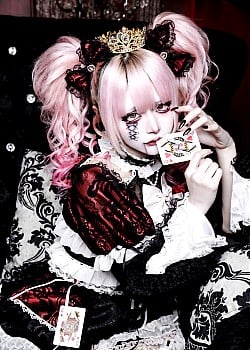 Alice Sinoah image 1 of 1