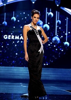 Alicia Endemann image 2 of 3