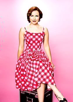 Alicia Malone image 1 of 2