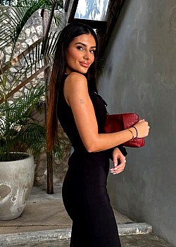 Alicia Sevilla image 4 of 4