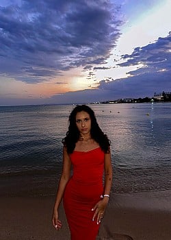 Alicja Duszyk image 1 of 2