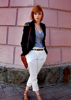 Alina Kovalenko image 4 of 4