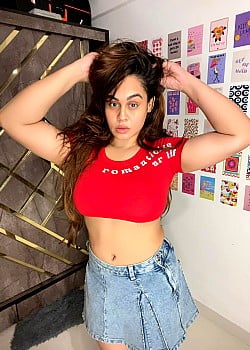 Alina Sen image 2 of 3